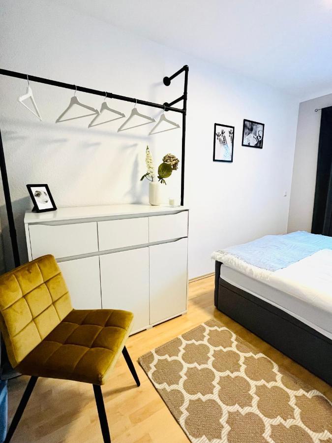 Modernes 3 Zimmer Apartment - Luise- Mit Wlan, Balkon Und Smart-Tv In City-Nahe! Érfurt Exterior foto