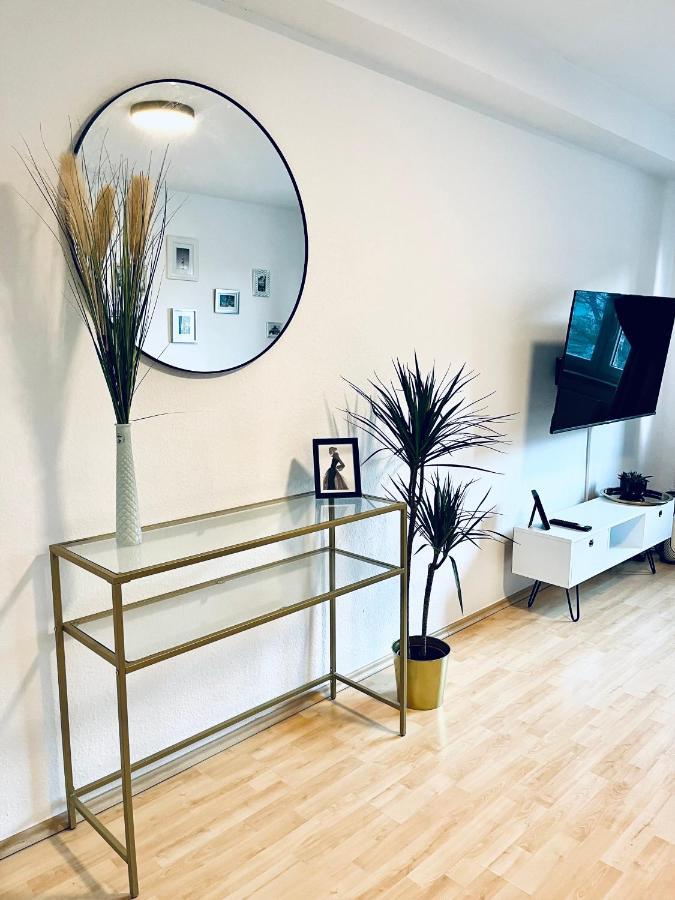 Modernes 3 Zimmer Apartment - Luise- Mit Wlan, Balkon Und Smart-Tv In City-Nahe! Érfurt Exterior foto