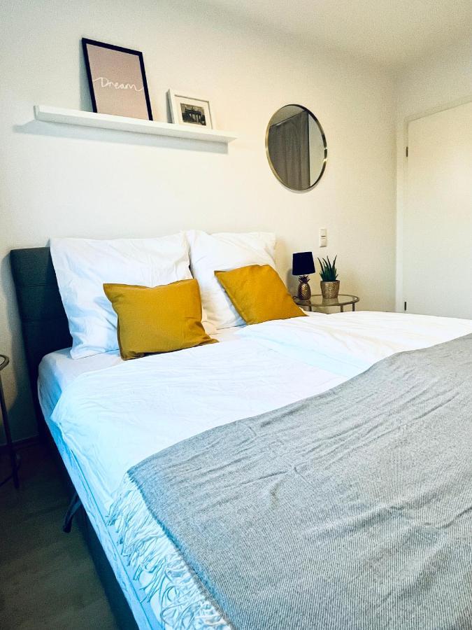 Modernes 3 Zimmer Apartment - Luise- Mit Wlan, Balkon Und Smart-Tv In City-Nahe! Érfurt Exterior foto